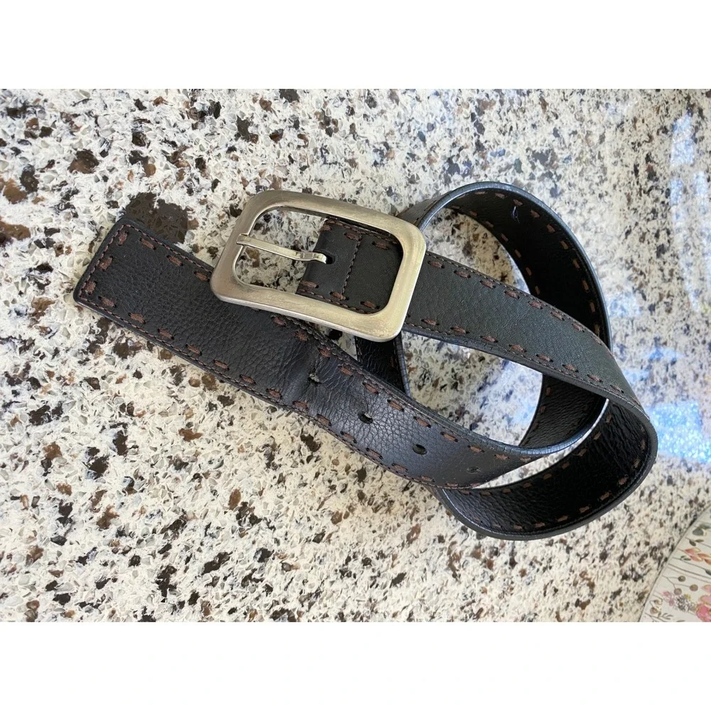 Cole Haan Leather Belt Mens XS Black  Whipstitch Buckle H9